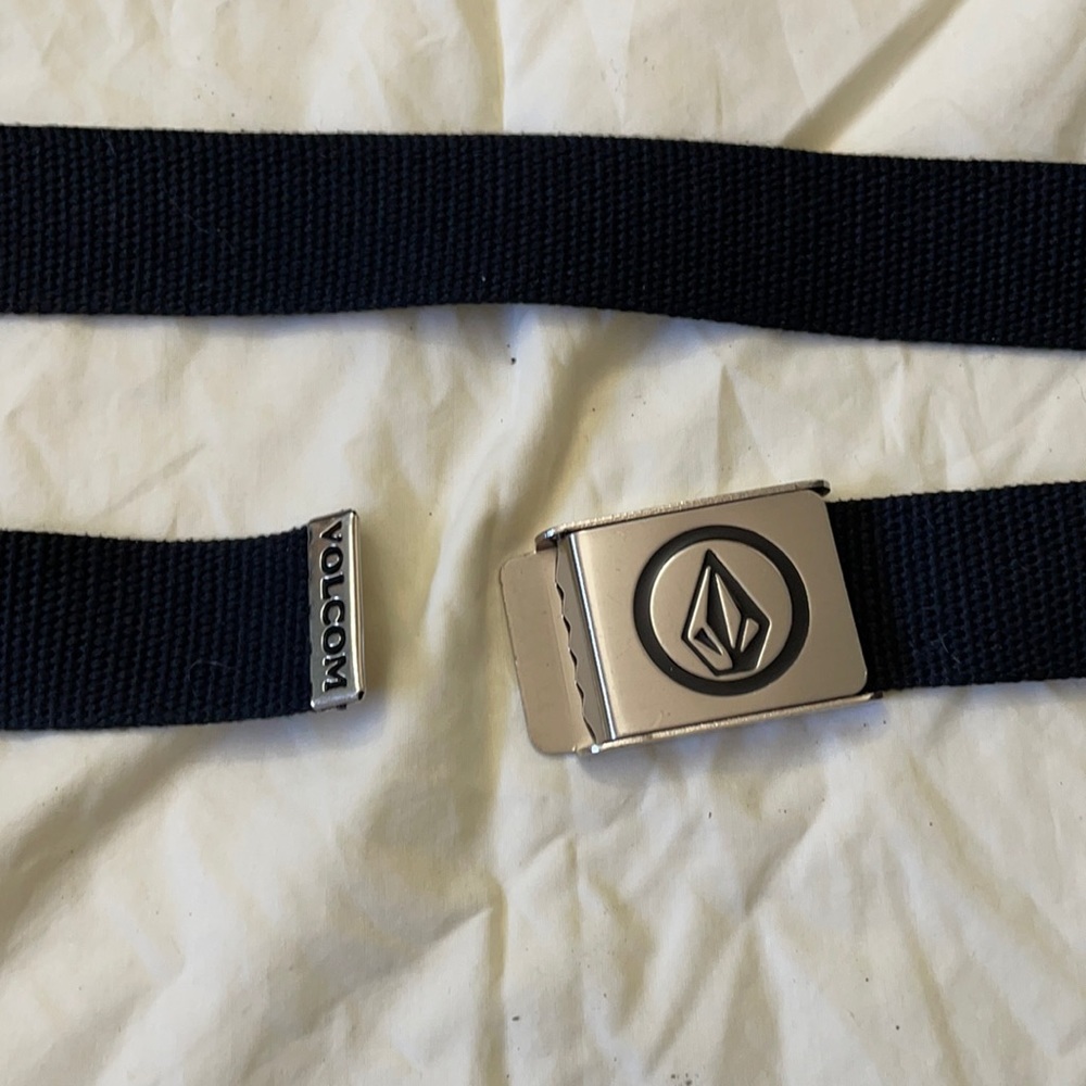Volcom belt